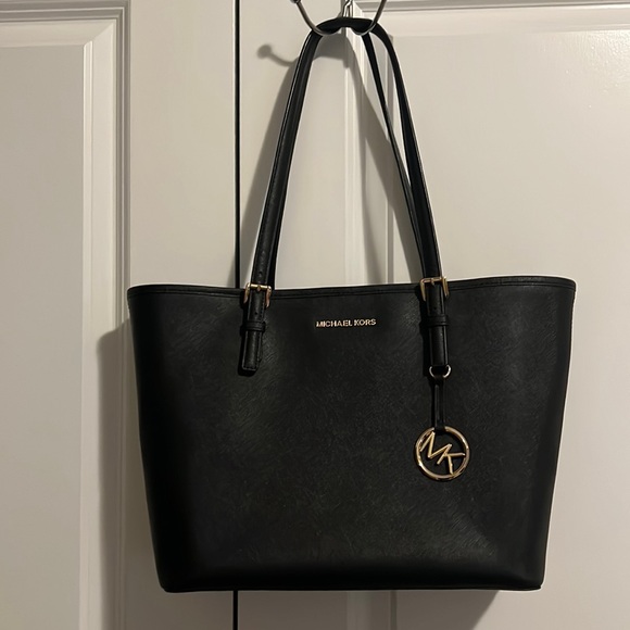 Michael Kors | Bags | Michael Kors Black Leather Jet Set Carryall Tote